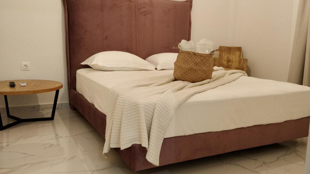 Sivilla Boutique Afytos Esterno foto